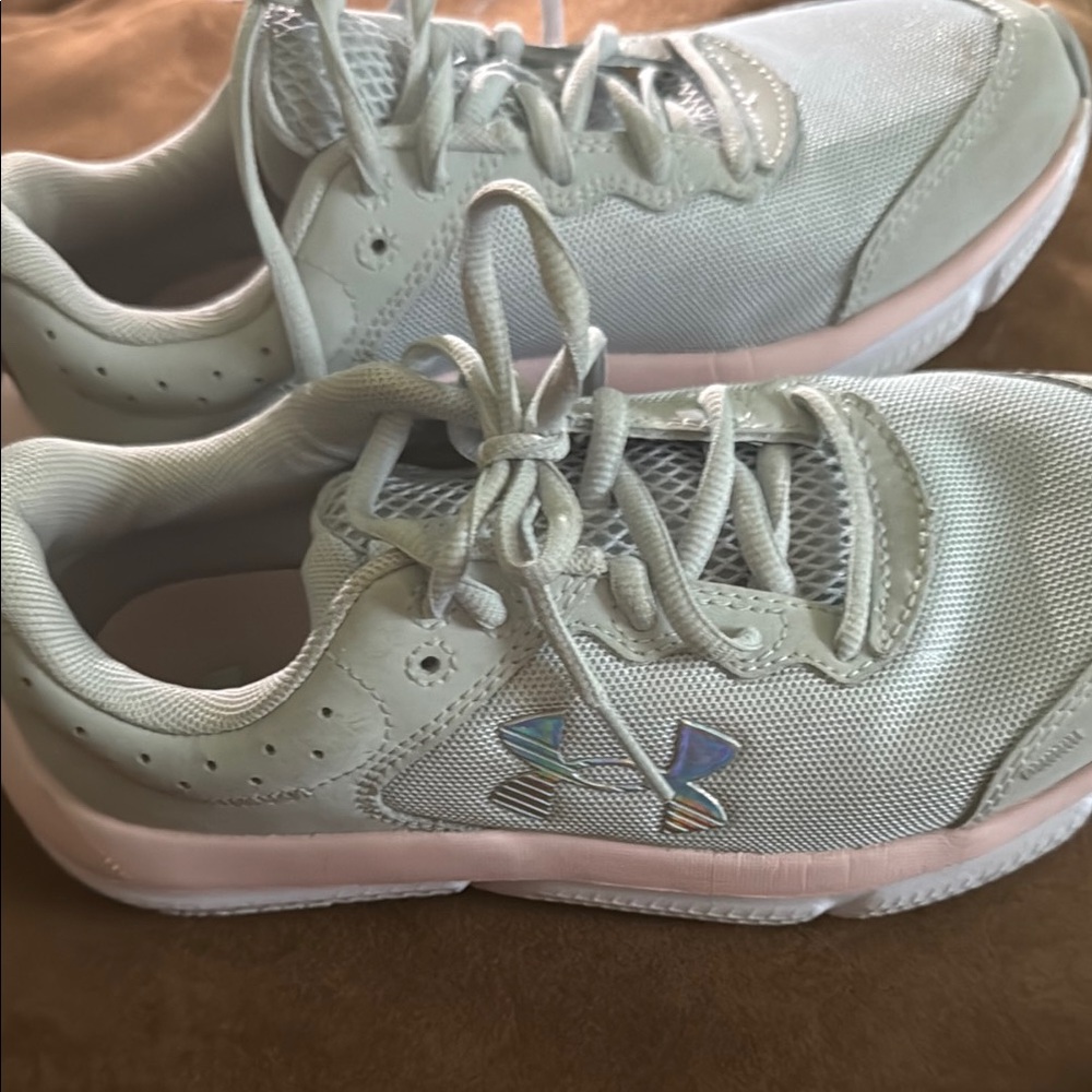 Under Armour Gray and Pink Sneakers Sleek Design